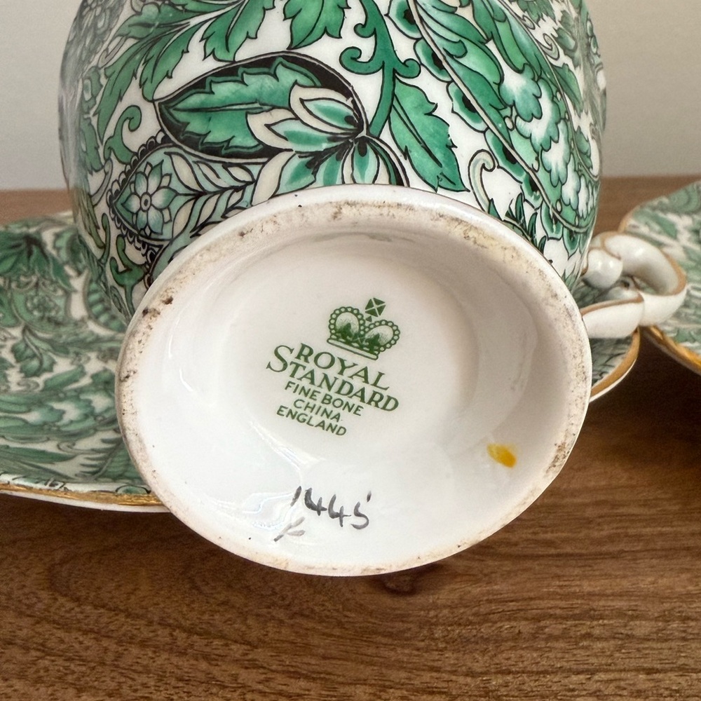 Royal standard fine China green paisley. Vintage mid 20th century. - Picture 5 of 8